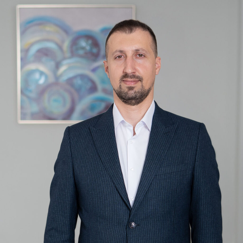 dr orxan eyyublu hekim fizioterapevt vertebroloq